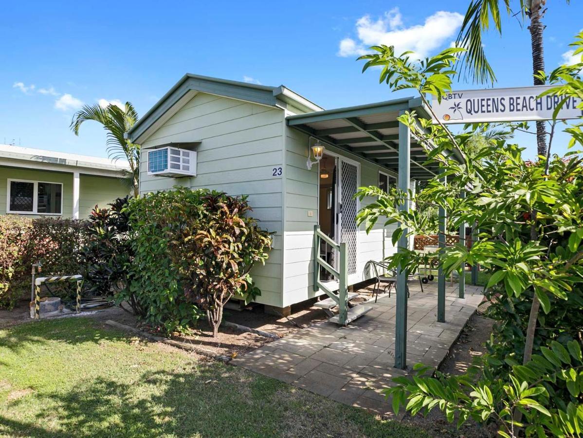 Queens Beach Tourist Village Bowen Exterior photo